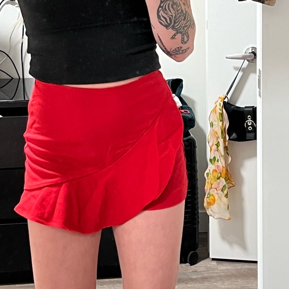 ZARA Skort - Picture 2 of 12